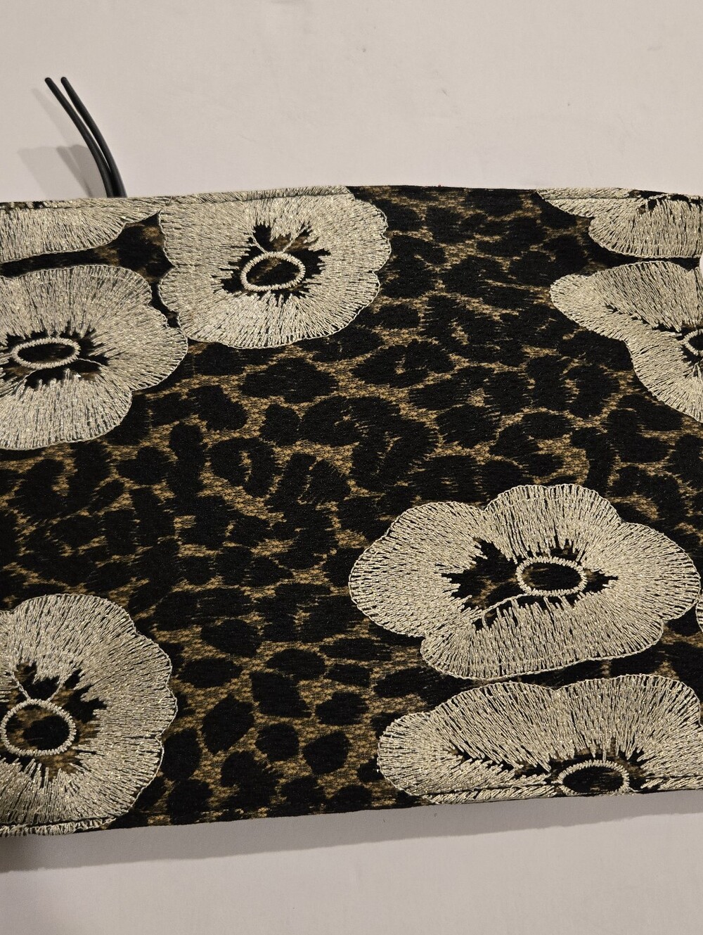 Sondra Roberts Squared Leopard Zip Clutch Purse Bag Silver Metallic Threads